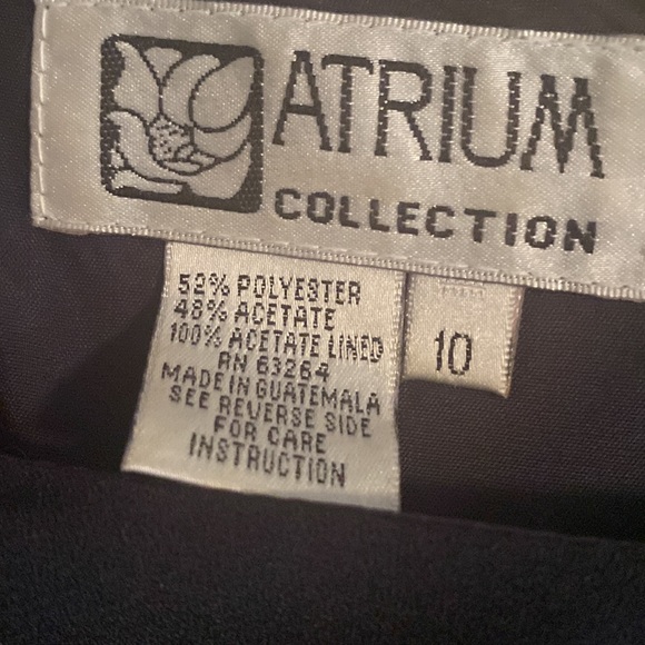 Navy blue basil dress, wore to wedding size 10 - Picture 3 of 3